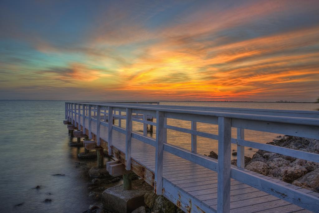 Sailport Waterfront Suites Tampa Zewnętrze zdjęcie